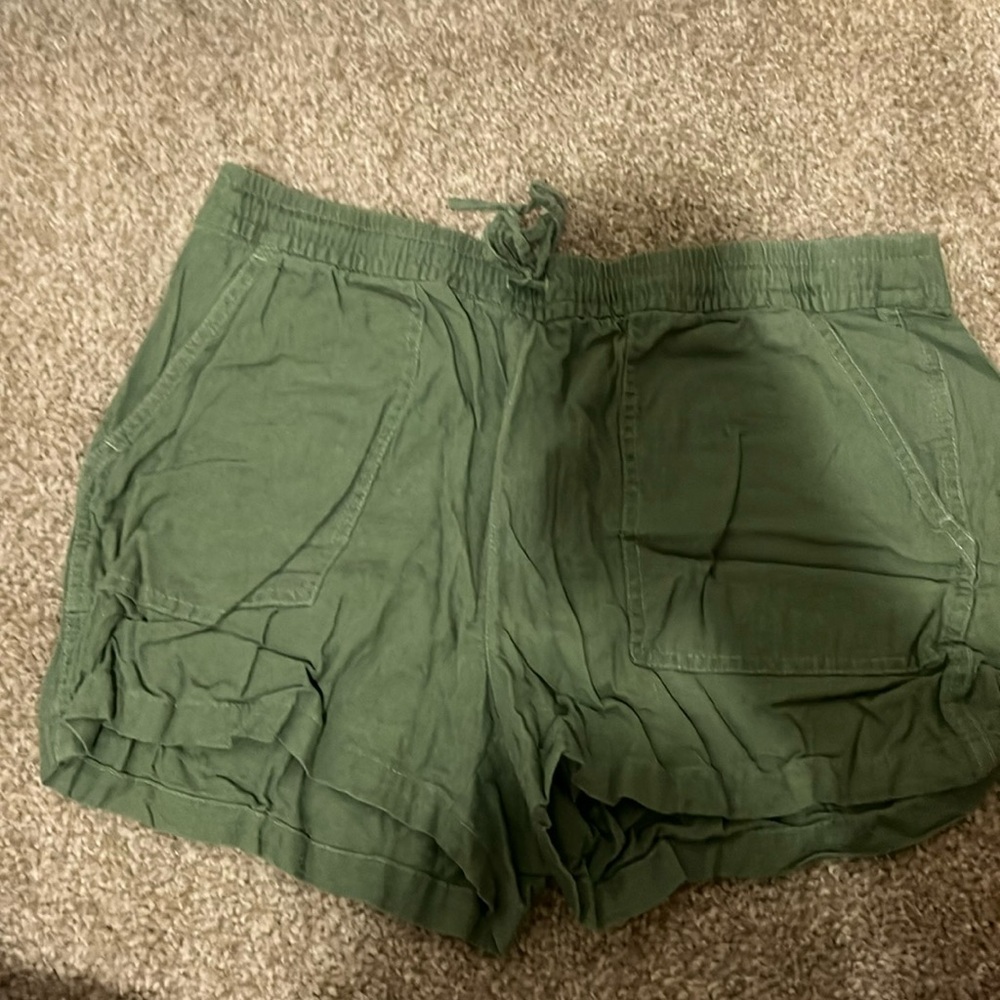 Army green J. Crew drawstring shorts Sz. S